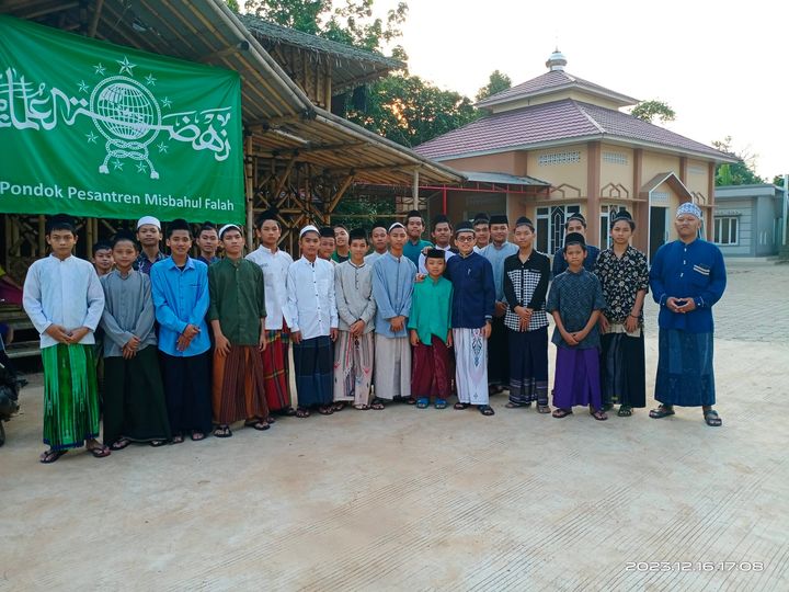 MISBAHUL FALAH